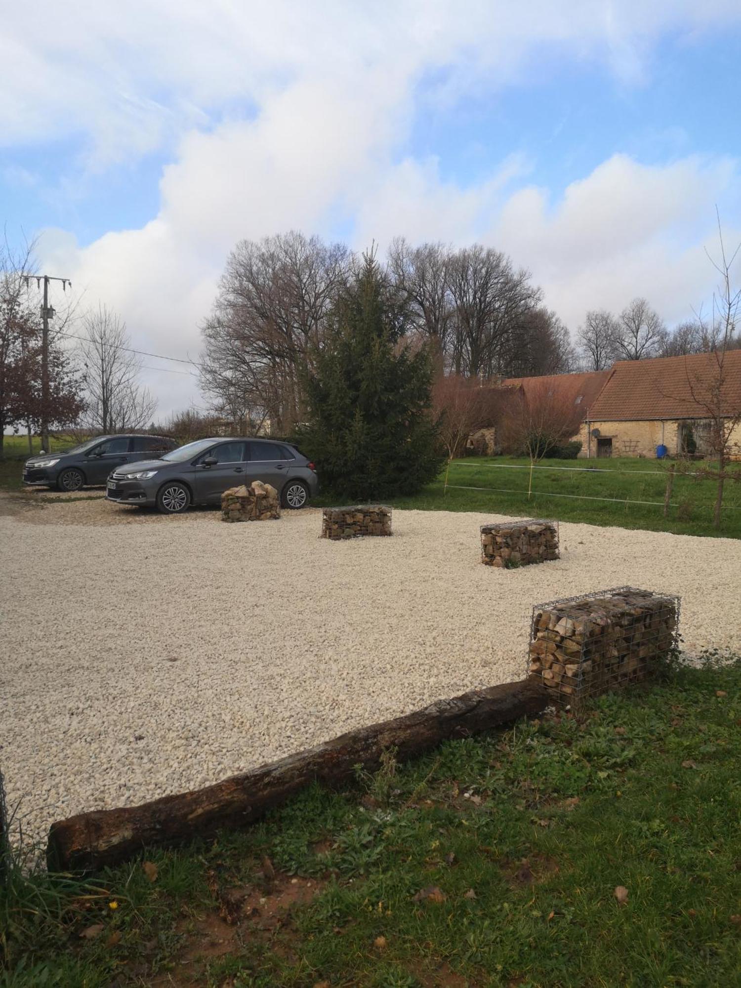 B&B Le Relais De Chantecor La Coquille Exteriör bild